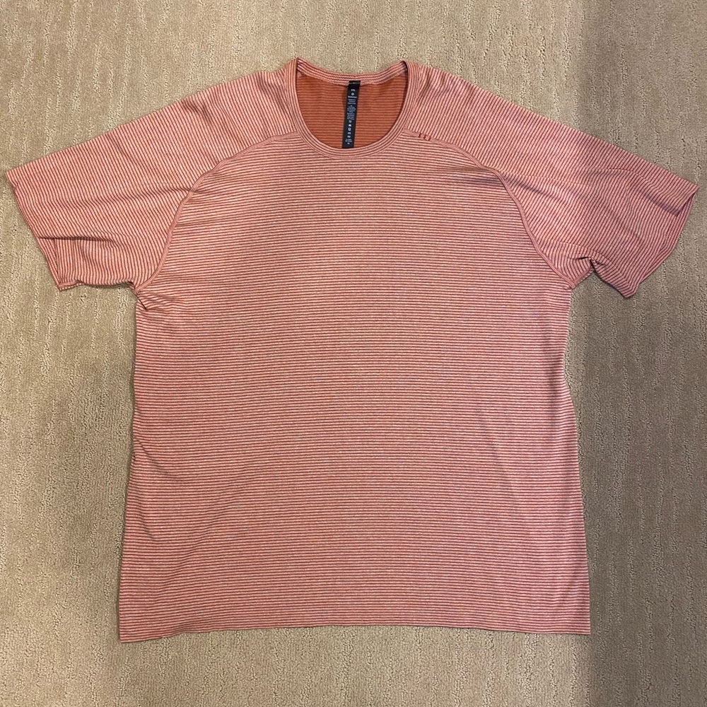Lululemon Metal Vent T Shirt